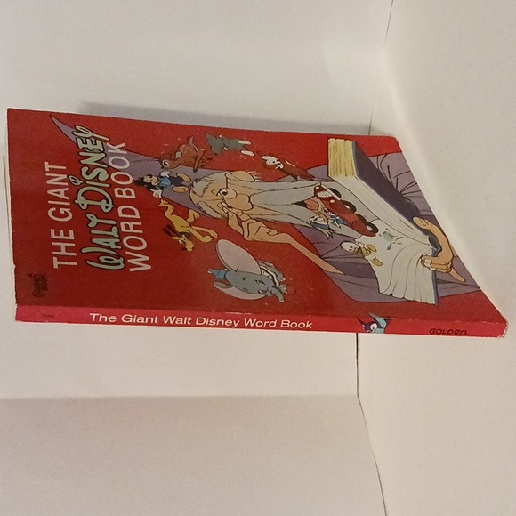 Vintage: The Giant Walt Disney Word Book - Picture 3 of 9